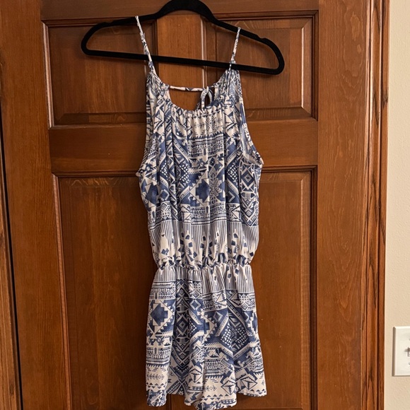 Blue and White Patterned Romper - Picture 1 of 3
